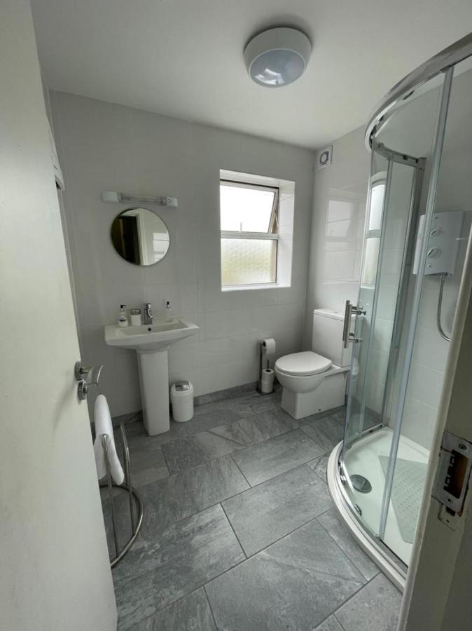 6 New Street Selfcatering Bnb Studio 1 แบนทรี ภายนอก รูปภาพ